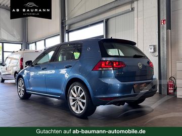Volkswagen Golf - 3