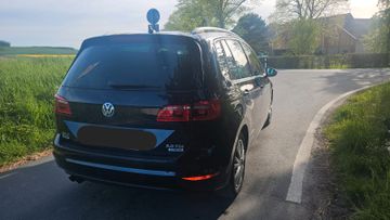Volkswagen Golf - 4