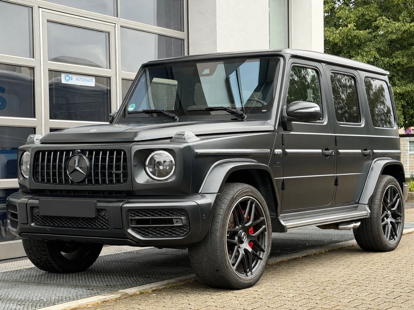 MERCEDES-BENZ G 63 AMG*MAGNO SCHWARZ*360*BURMESTER*MASSAGE*22'