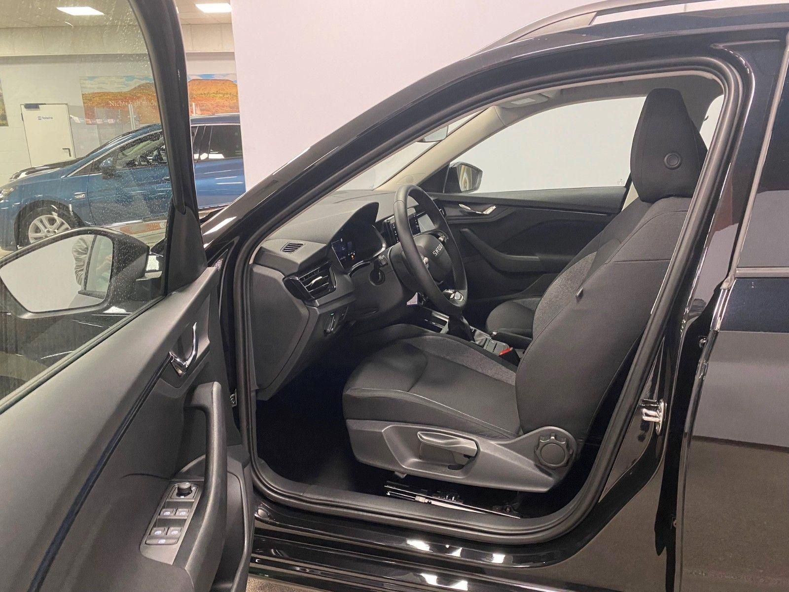Fahrzeugabbildung SKODA Kamiq 1.0 TSI DSG Essence+GARANTIE 2030+100tKM++