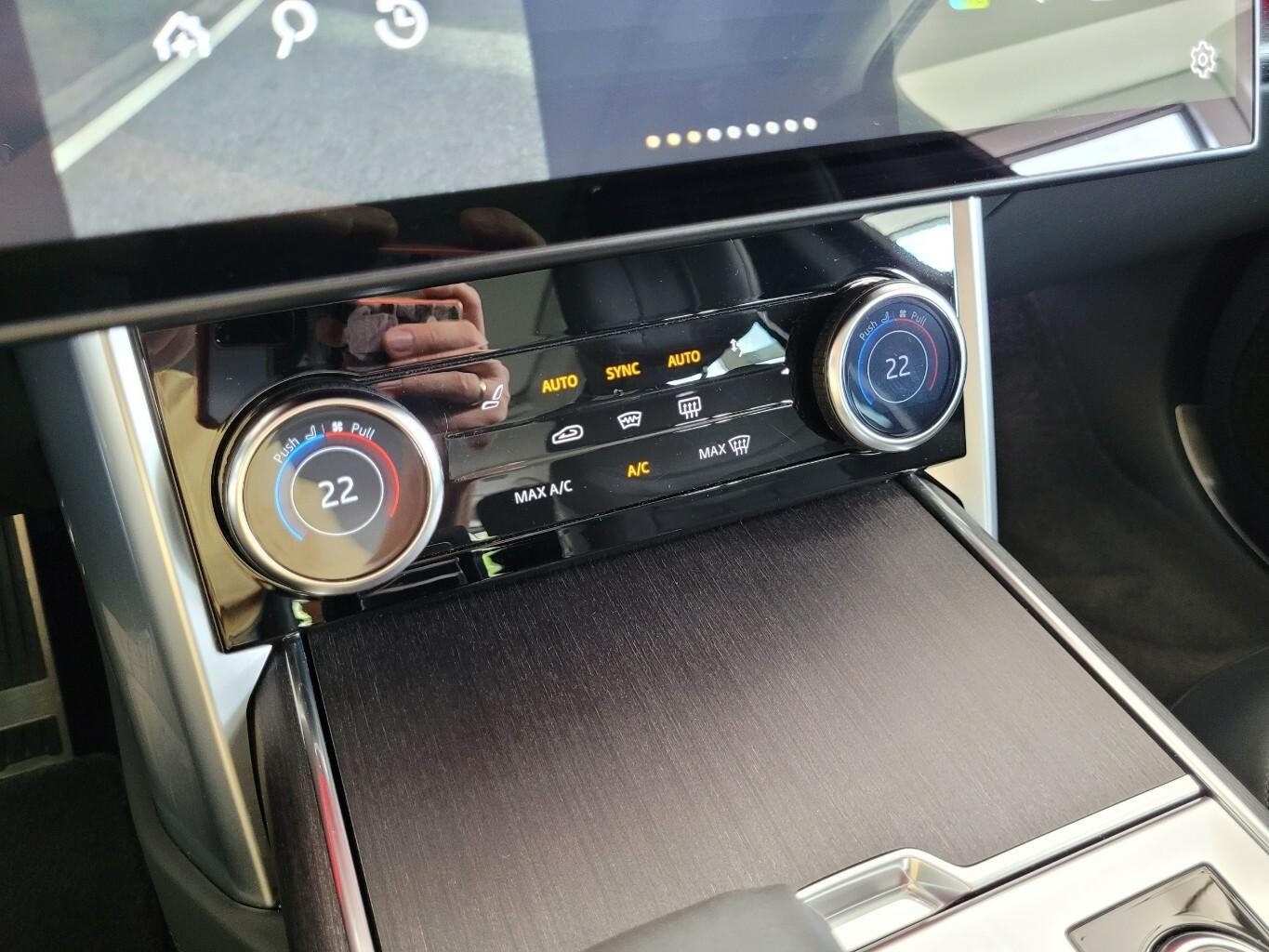 Land Rover Range Rover P530 Autobiography*AHK*Pano*Massage
