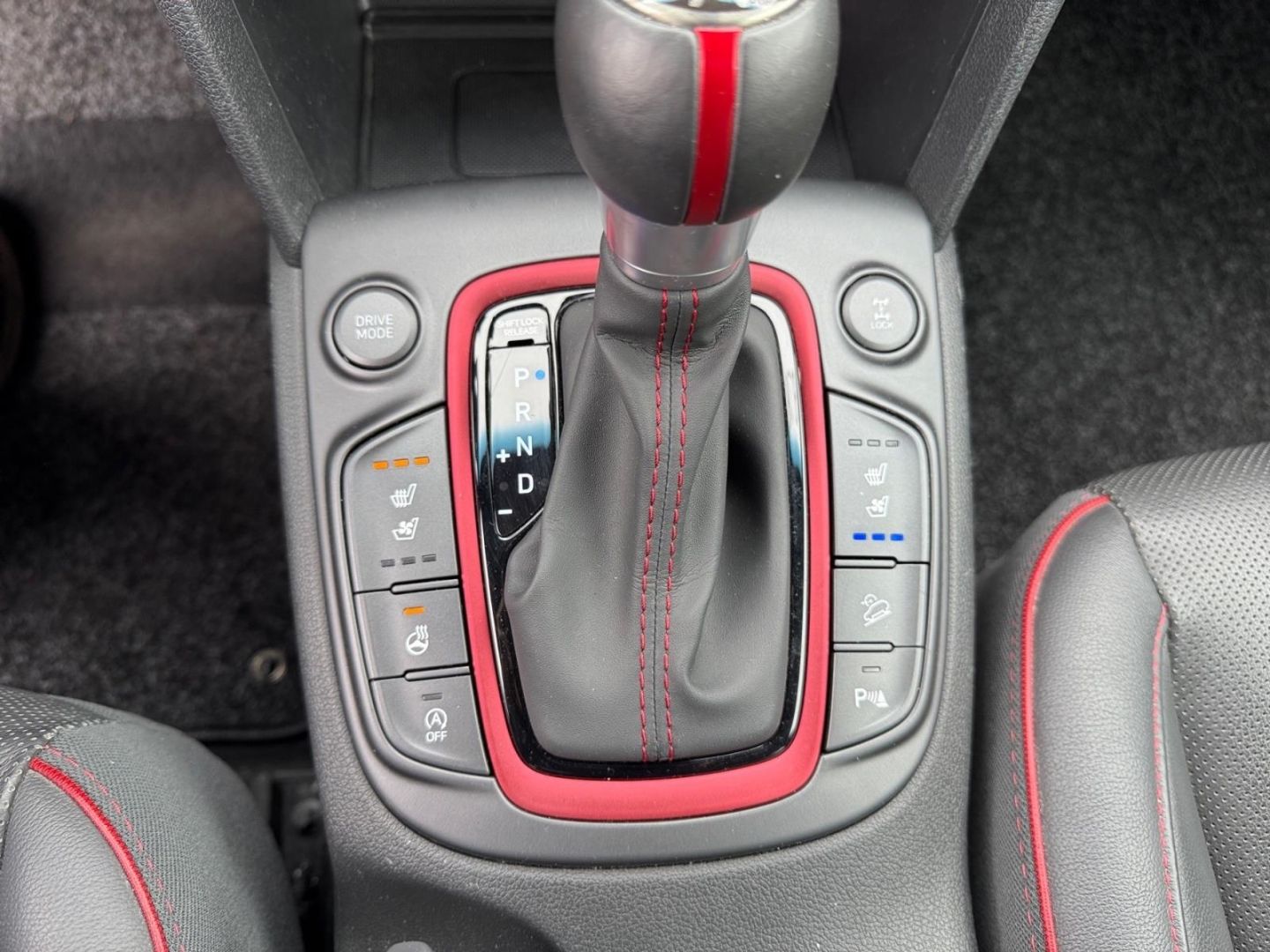 Fahrzeugabbildung Hyundai KONA 1.6T IRON MAN Edition Navigation Rückfahrka