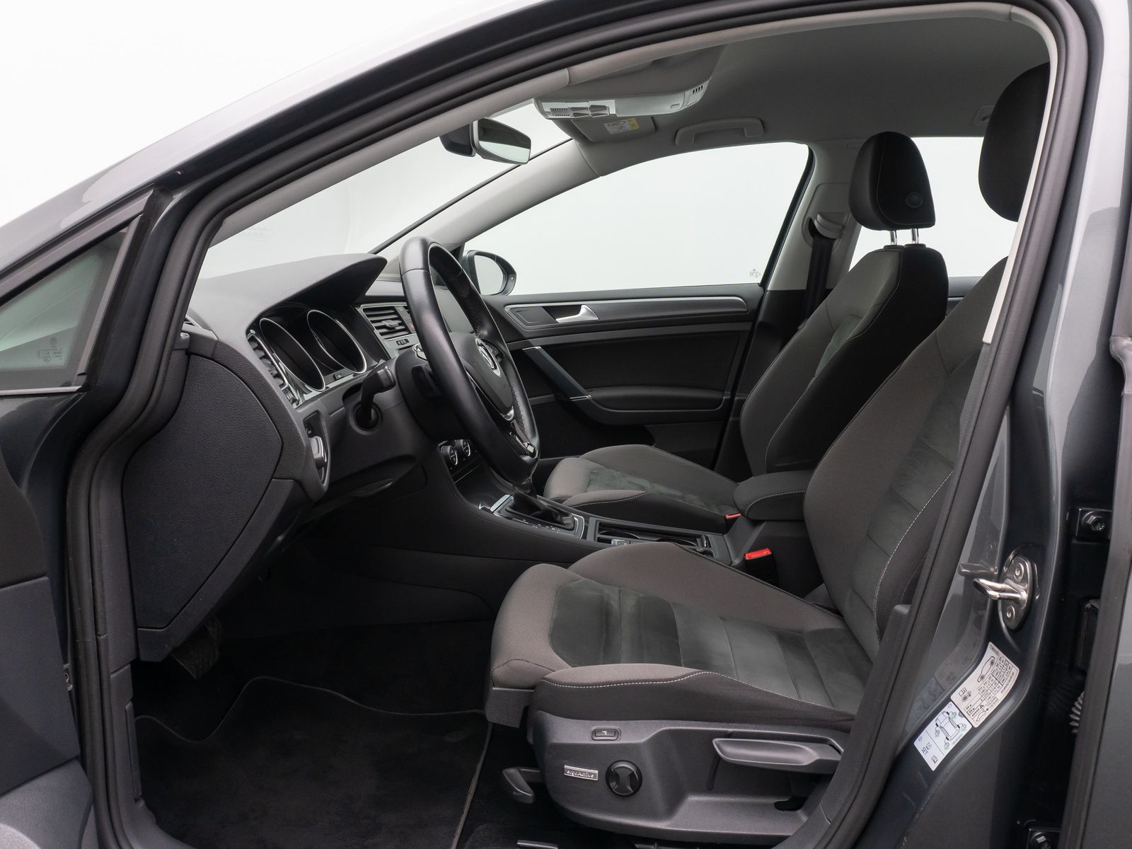 Fahrzeugabbildung Volkswagen Golf VII Variant Comfortline BMT/Start-Stopp PDC