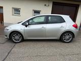 Toyota Auris 1,6-l-Valvematic Executive Executive - Toyota Auris in Freiburg