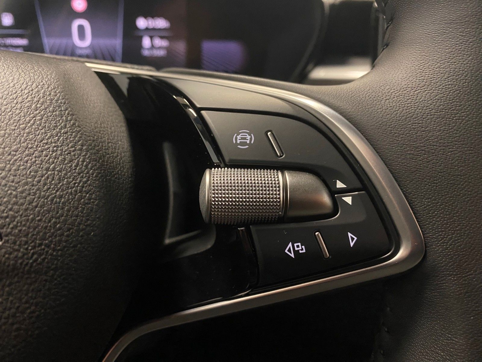 Fahrzeugabbildung SKODA Fabia 1.0 TSI Selection+bis 2030 Garantie+100tKM