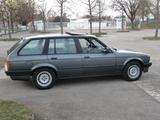 BMW 325i Touring E30 2.Hd Scheckheft - BMW 325 aus 1990