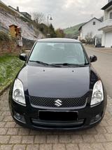 Suzuki Swift 1.3 B&W Edition in gutem Zustand zu verk.