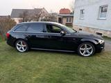 Audi A4 Quattro Avant S line 18 pdc Sitz. AHK - gebrauchte Audi A4 aus dem Jahr 2015