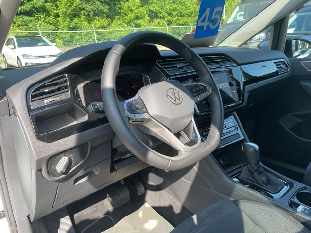 Touran R-Line TSi DSG Navi AZV beh. Frontsch.