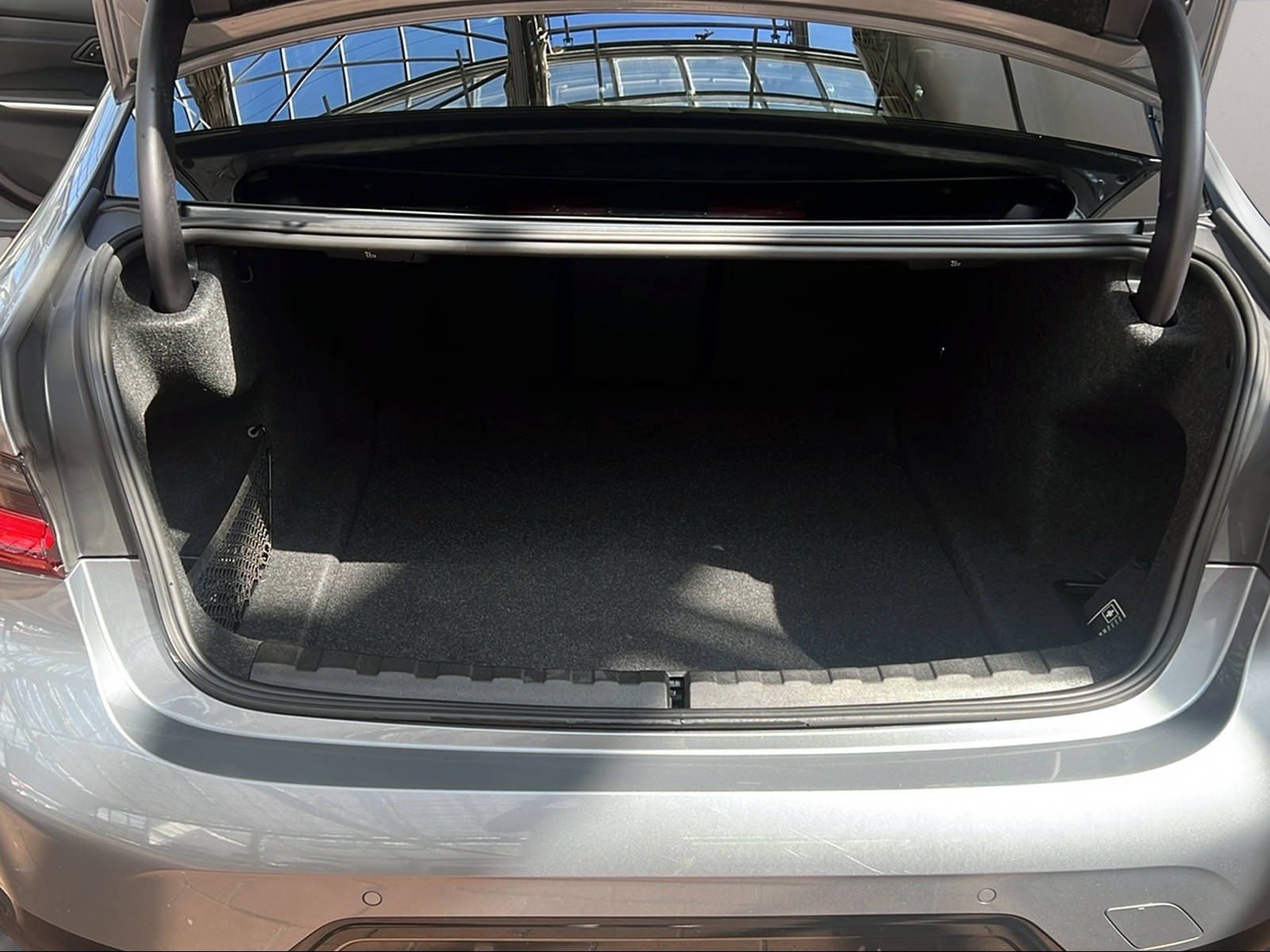 BMW 330 - Bild 18