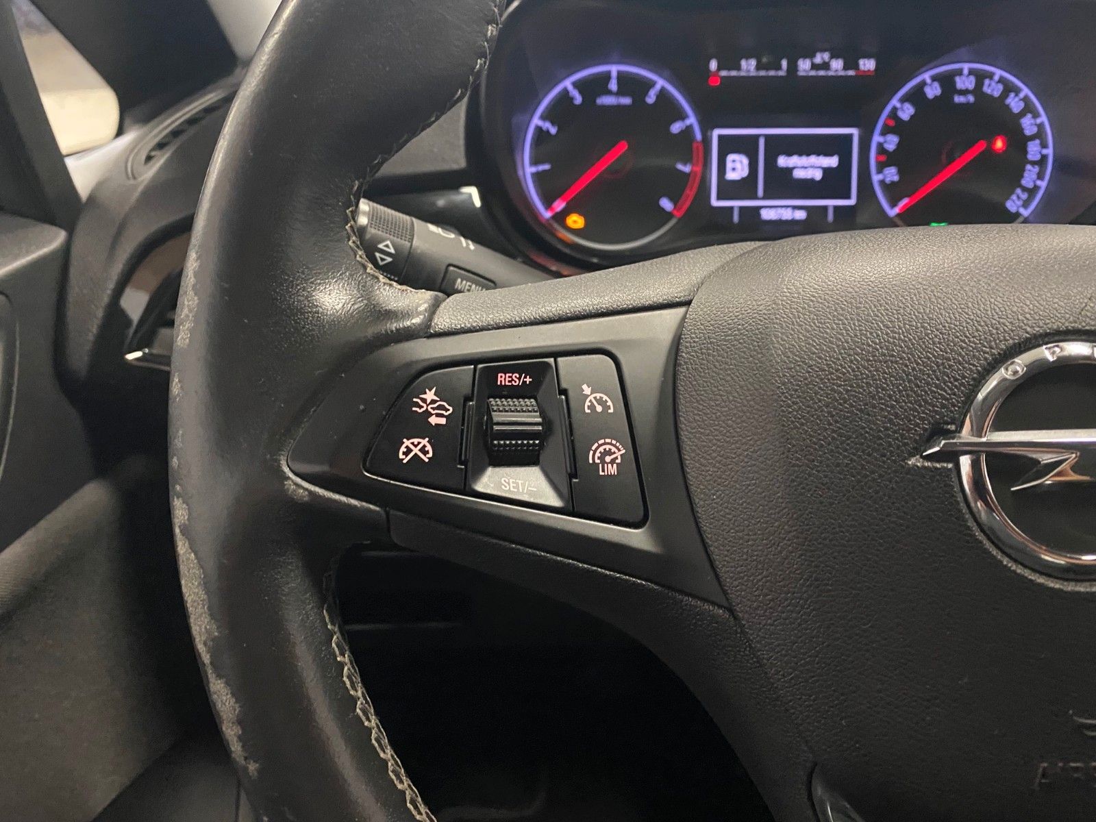 Fahrzeugabbildung Opel Corsa 1.4 Turbo 120 Jahre+XENON+CHECKHEFT+KAMERA