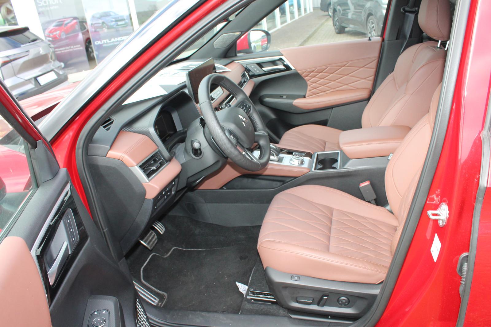 Mitsubishi Outlander 2.4 PHEV  S-AWC Top Luxuey-Paket