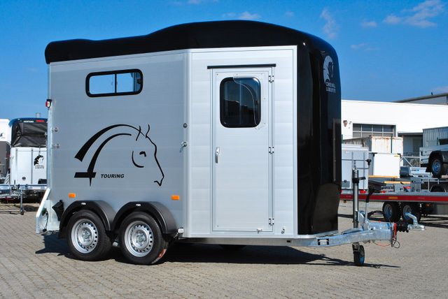 Cheval Liberte Touring Country  Premium Frontausstieg 2600 kg