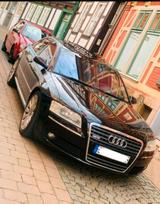 Audi A8 3.2 W12 Optik - Audi A8 mit Benzin-Antrieb: Limousine, 3.2