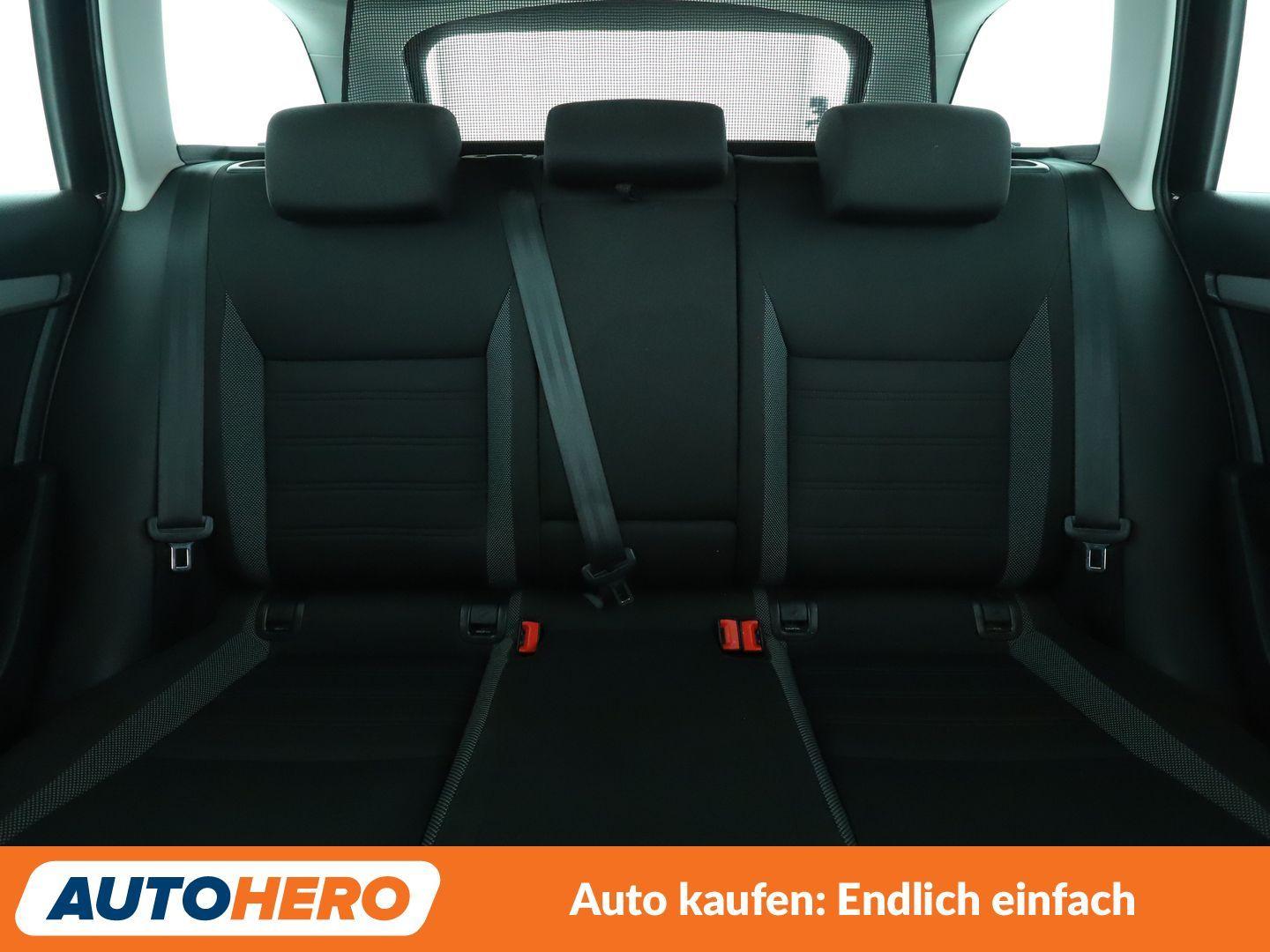 Skoda Octavia 1.5 TSI ACT Tour Aut.*NAVI*TEMPO*SHZ*PDC