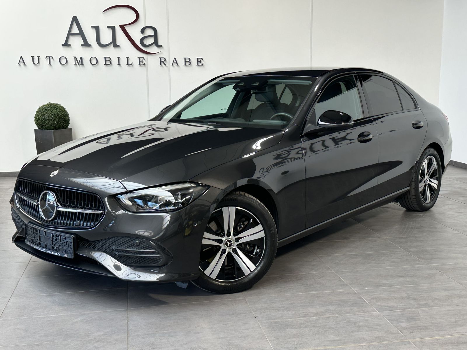 Fahrzeugabbildung Mercedes-Benz C 220d Avantgarde Advanced NAV+LED+ACC+VCOCK+KAM