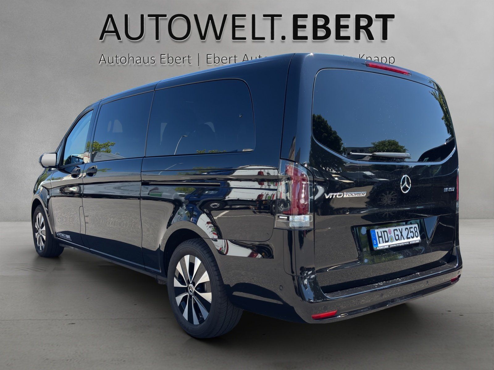 Fahrzeugabbildung Mercedes-Benz Vito 116 CDI Tourer PRO Extralang