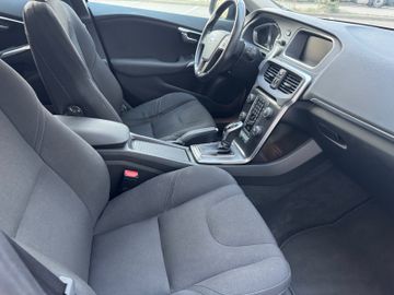 Volvo V40 - 9