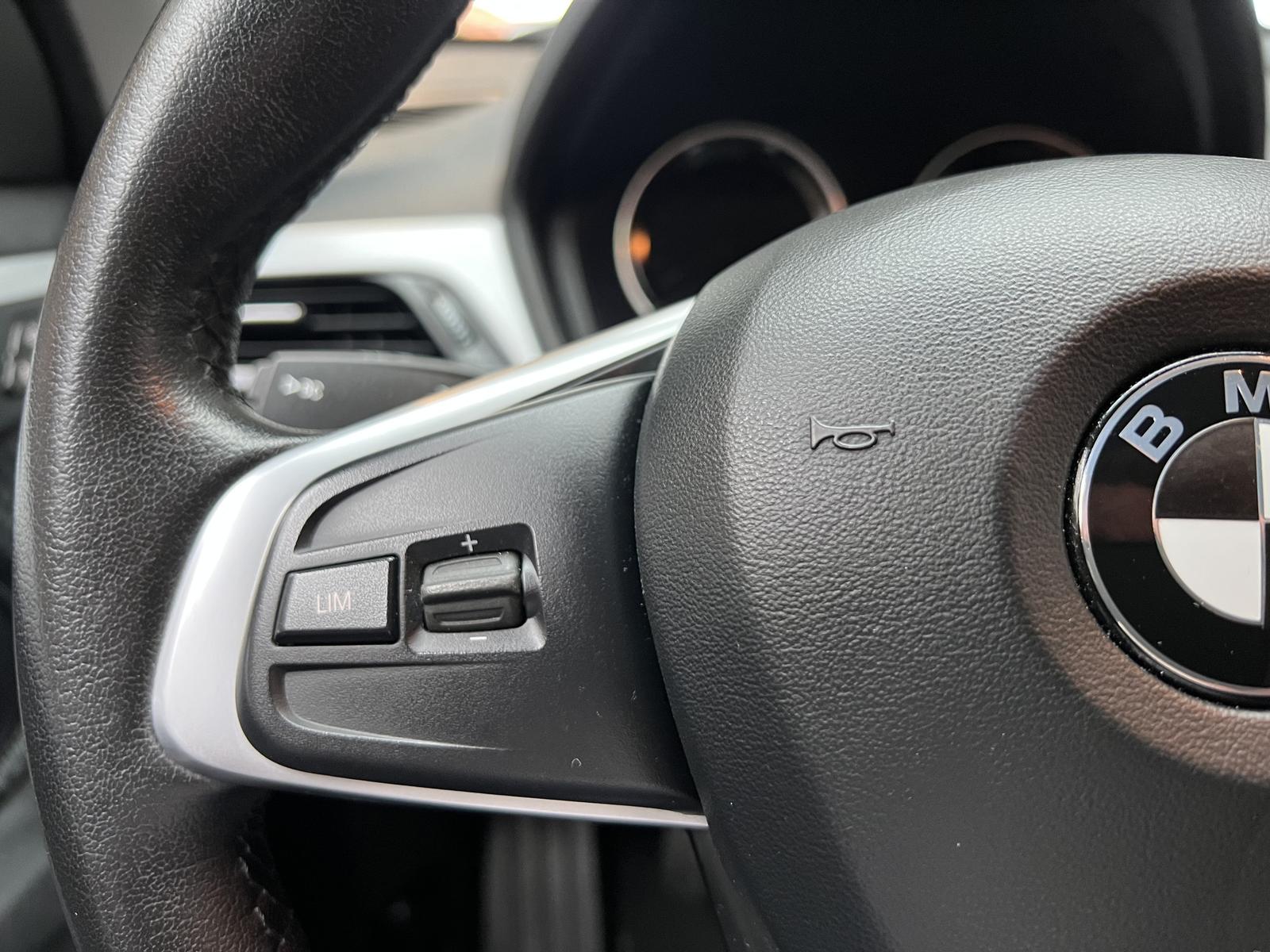 BMW X1 sDrive 18i Navi RFK LED SHZ VOLLFOLIERUNG, миниатюра 10
