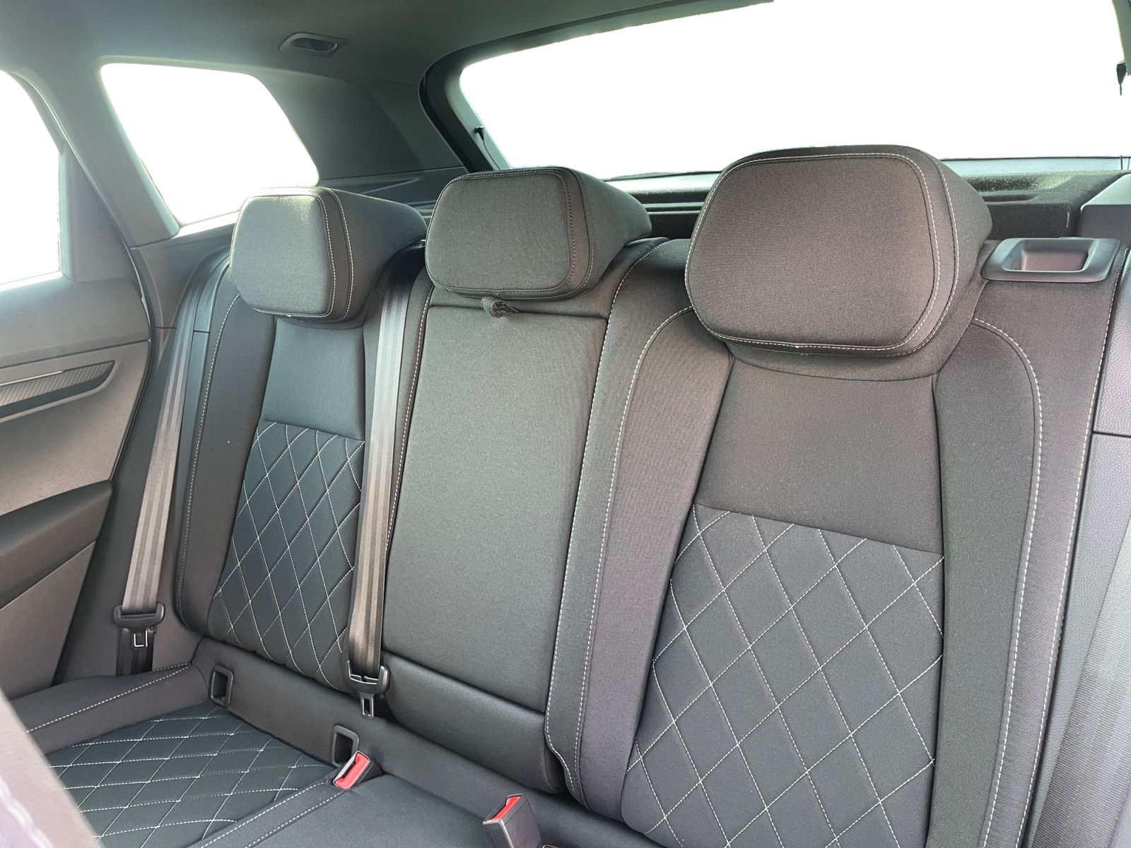 Skoda Karoq - Bild 11