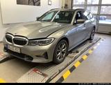 BMW 320d 2020/1. Hand/Scheckheft BMW/Top Zustand - BMW 320 in Dresden