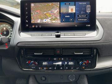 Nissan Qashqai N-DESIGN 1.5e-POWER 205PS AUTOMATIKNAVI