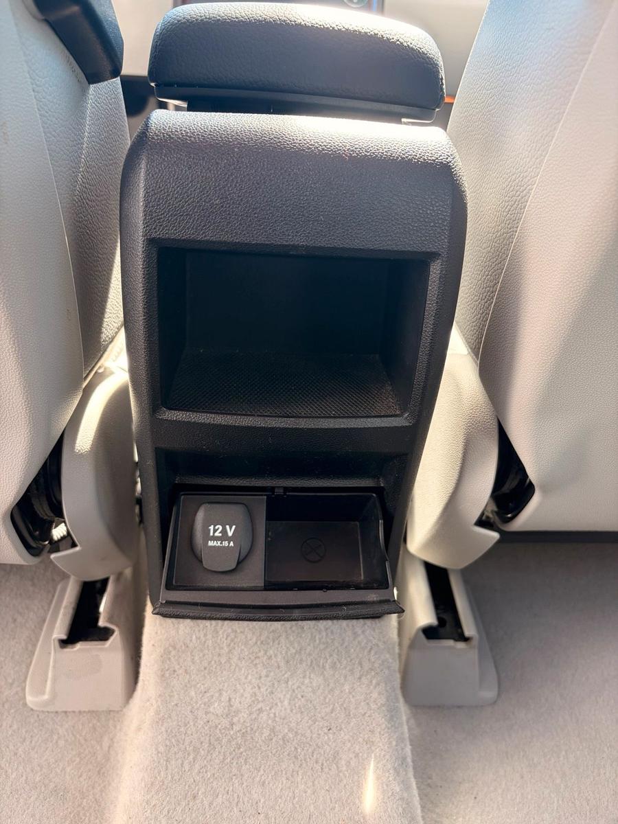 Mercedes-Benz A180 2010 — photo 10