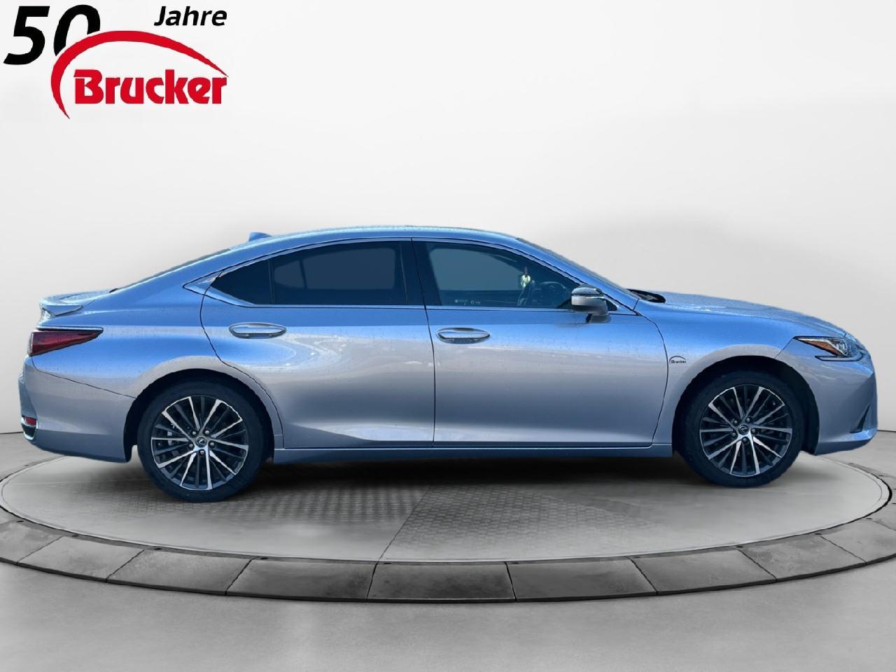 Lexus ES 300 h Business Line