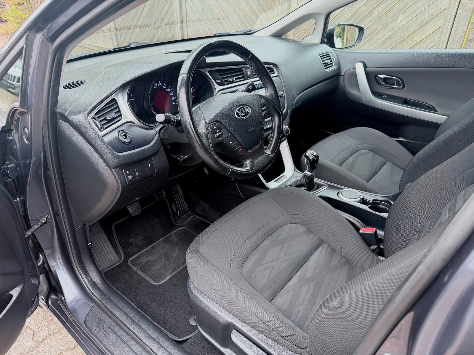 Kia cee'd Sportswagon°Navigation°PDC°