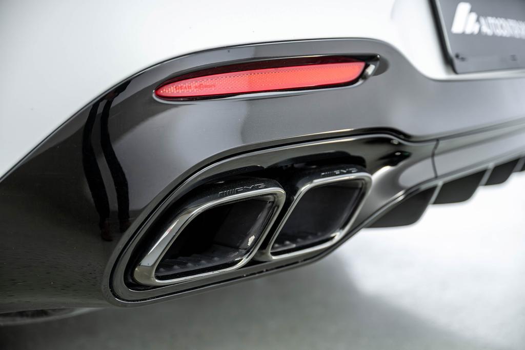 Mercedes-Benz SL 63 AMG