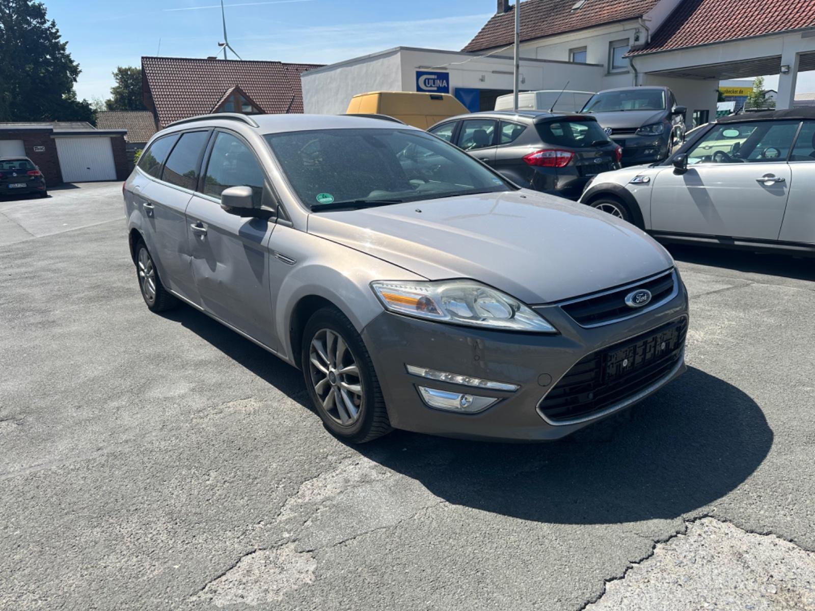 Ford Mondeo Turnier Champions Edition
