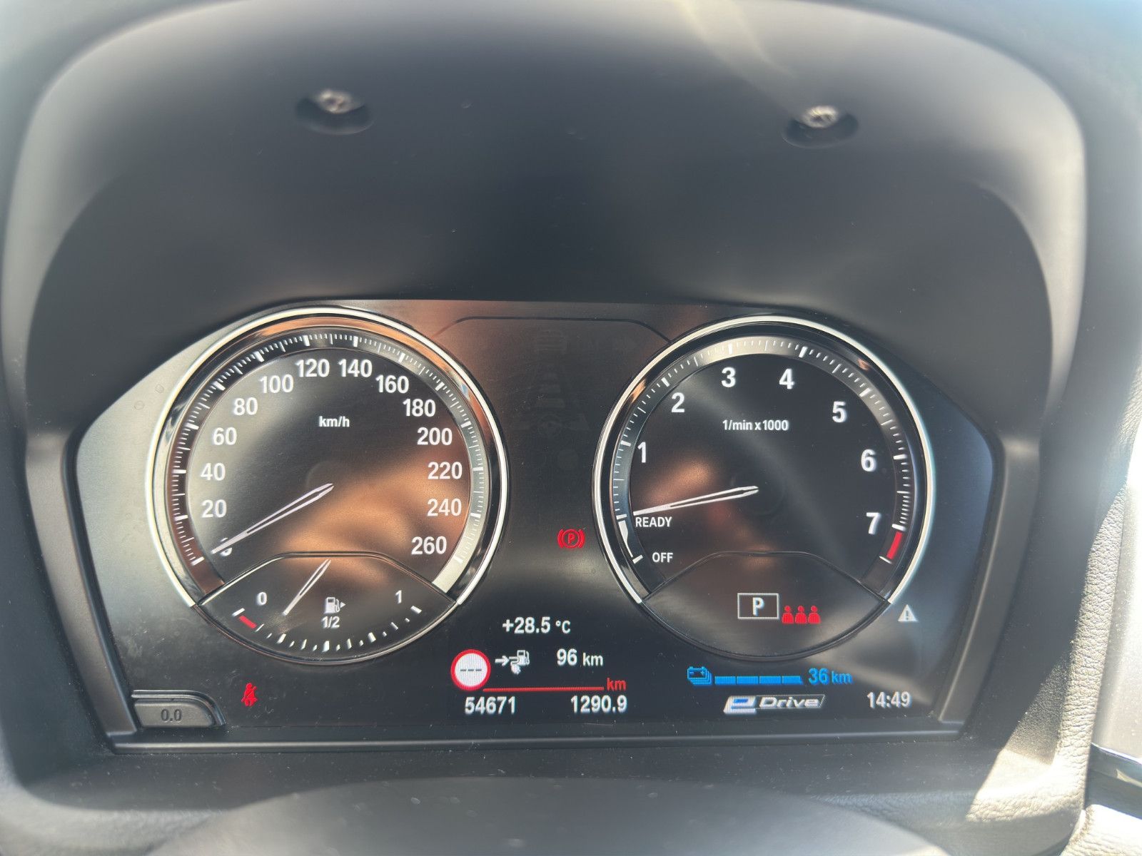 BMW X1 xDrive 25 e Advantage | Business | LED | WKR foto 10