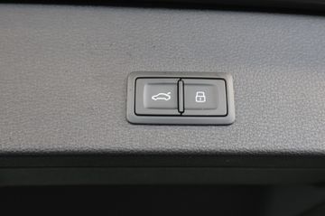 Audi Q2 30 TFSI ACC+KAM+LED+NAVI+17"