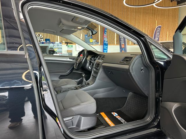 Volkswagen Golf VII *ISOFIX*A-HOLD*KLIMA*
