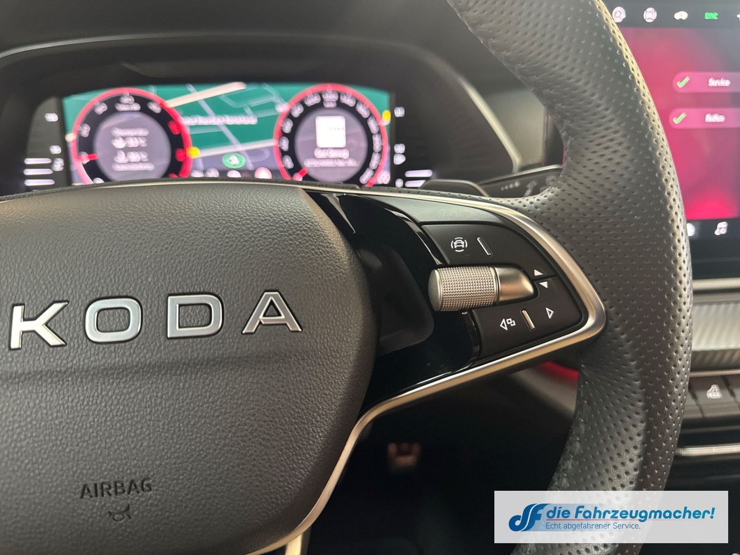 Fahrzeugabbildung SKODA Octavia Combi 2.0 TDI 110 kW Sportline Sportpake
