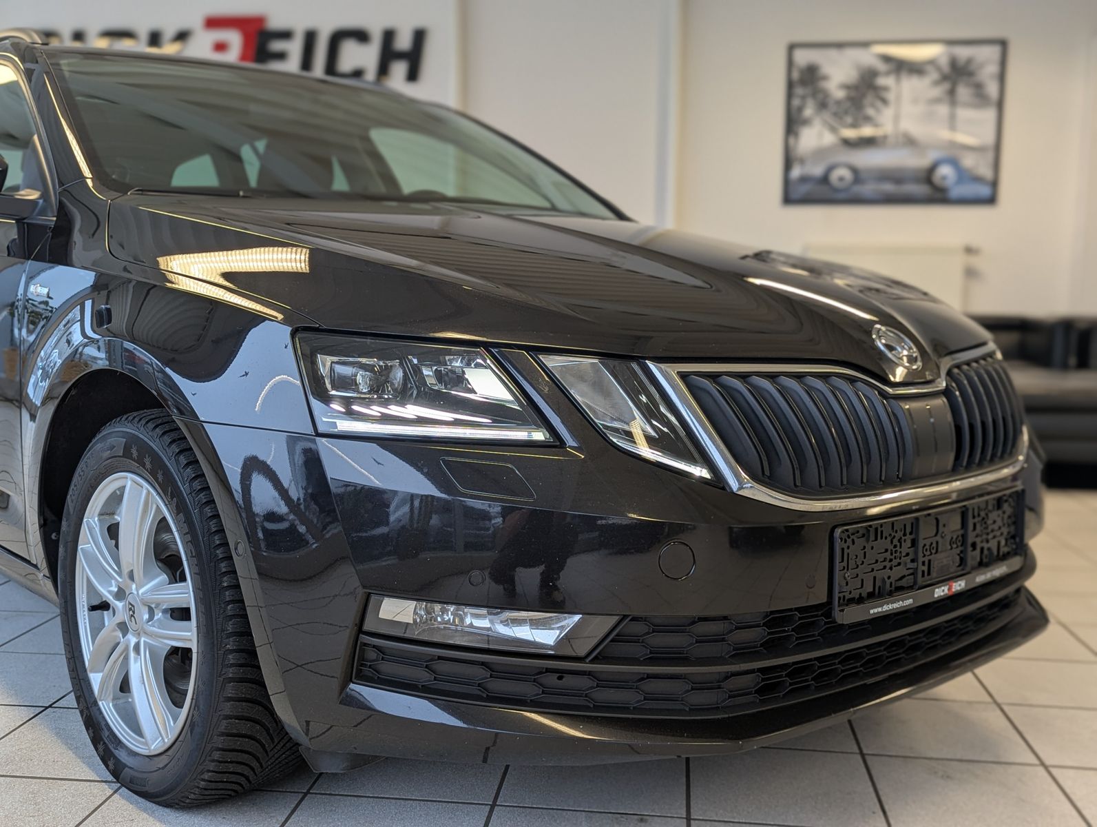 SKODA Octavia Soleil 2.0 TDI DSG Buisness Kamera LED - Image 9