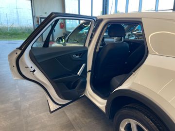 Audi Q2 35 TFSI *Virtuel*Xenon*Navi*Klima*