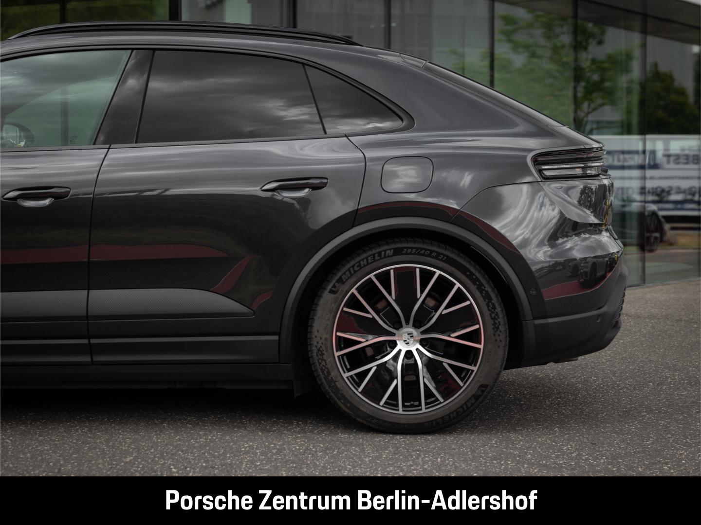 Porsche Macan 4 Surround-View Luftfederung PASM 1.Hand