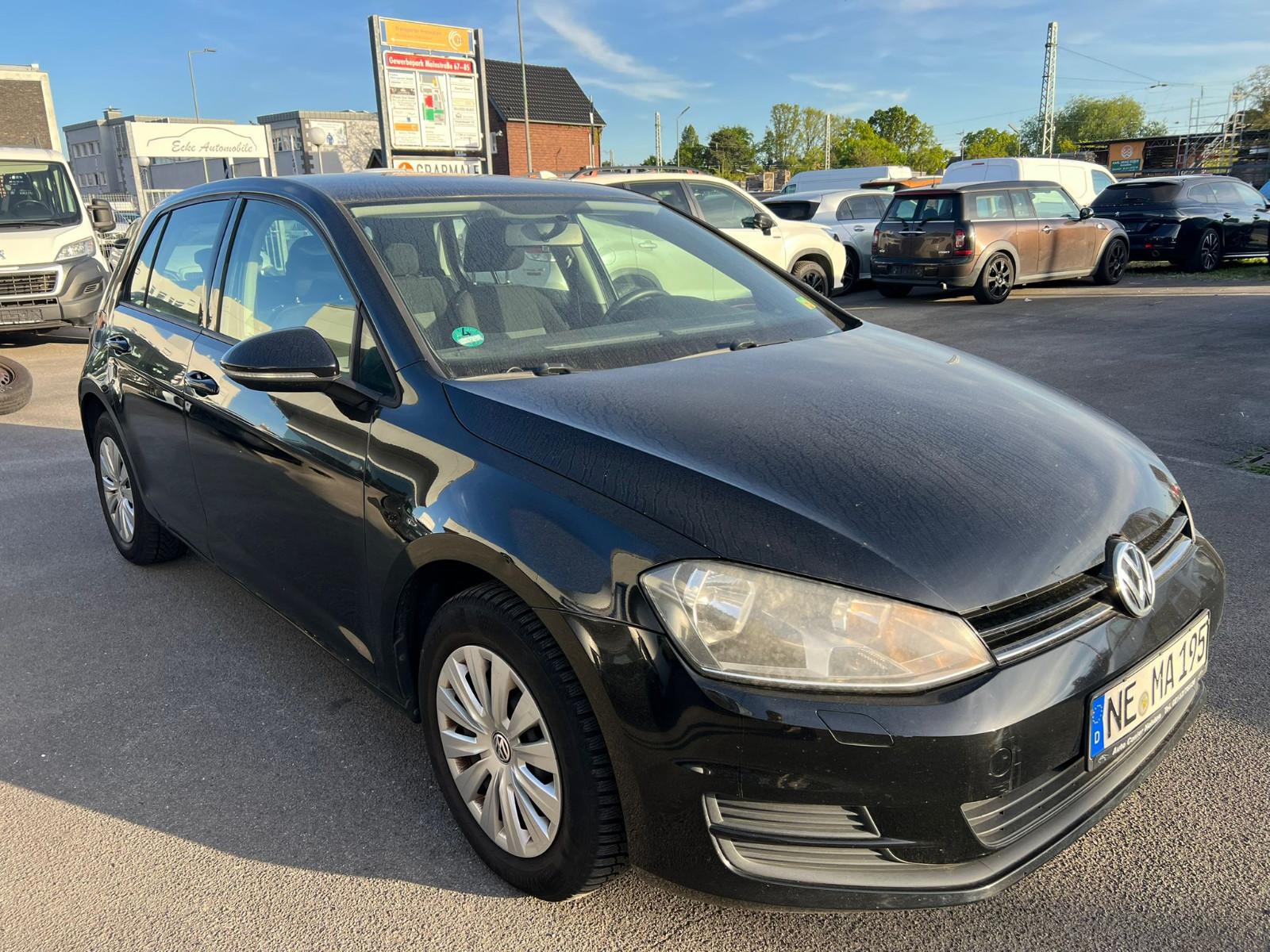 Volkswagen Golf 7 Lim. Trendline*Navi*Tempo*Sitzheiz*TÜV28