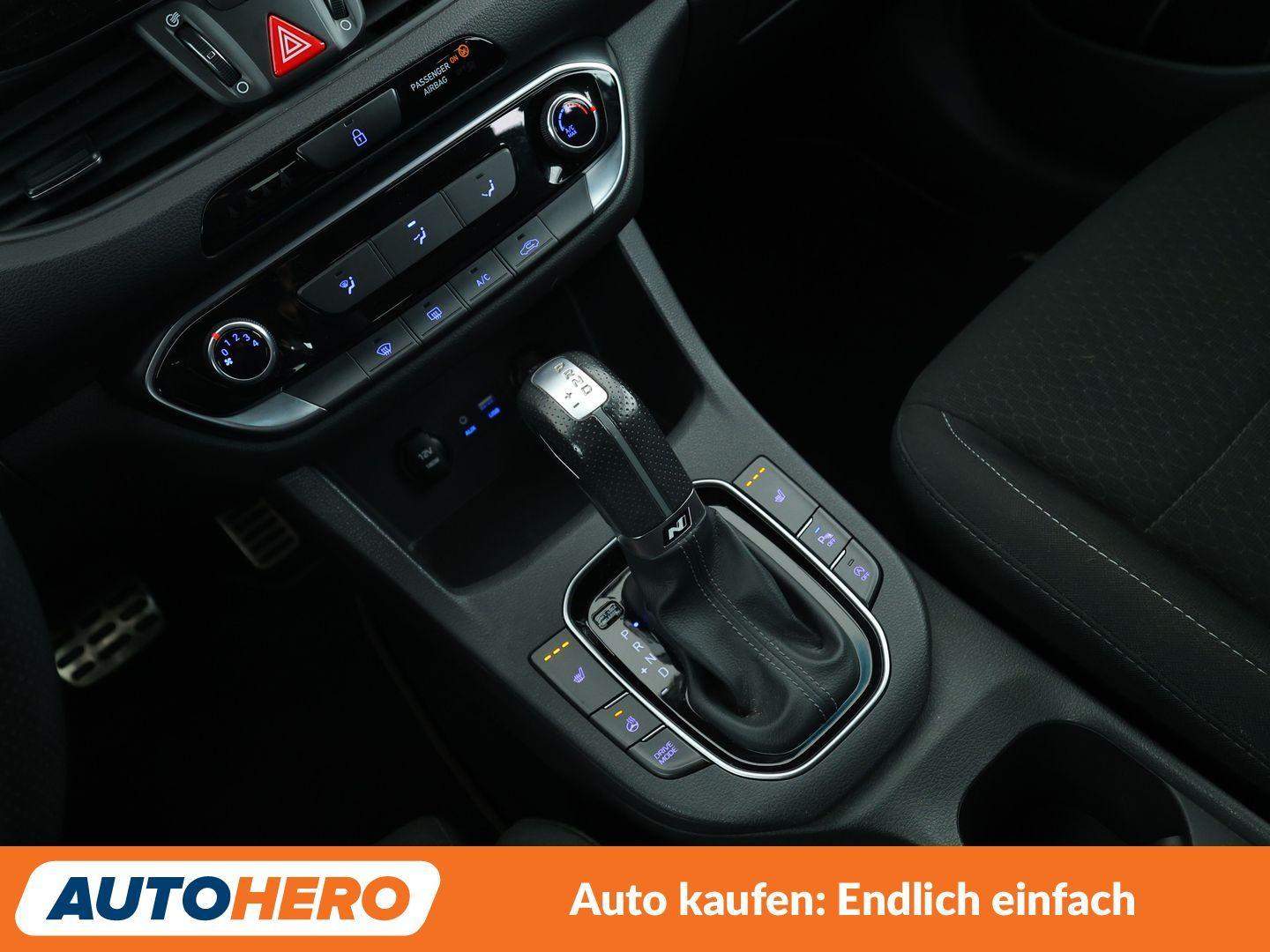 Hyundai i30 1.4 TDGI N-Line Aut.*NAVI*SPUR*PDC*SHZ*KLIMA