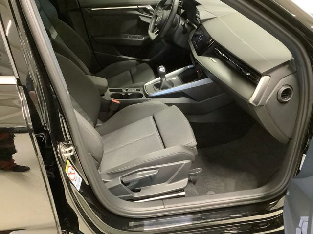 A3 Sportback 30 TFSI 6-Gang,LED,GRA