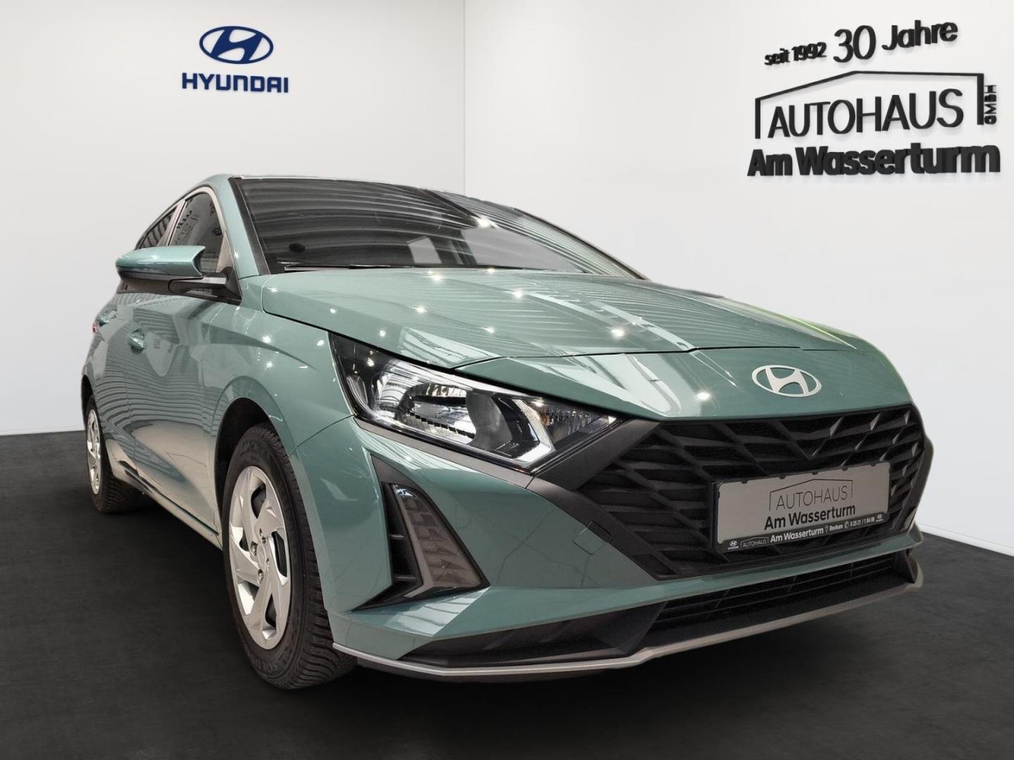 Hyundai i20 Select NAVI KAMERA Allwetterreifen