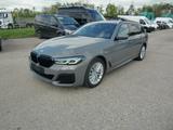 BMW G31 540iX Drive Navi,Head-up-Display ,Panoramada - BMW 5er Reihe: Head Display