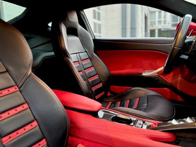 Fahrzeugabbildung Ferrari F12 Berlinetta*Carbon*Lift*Sonderfarbe*Garantie*