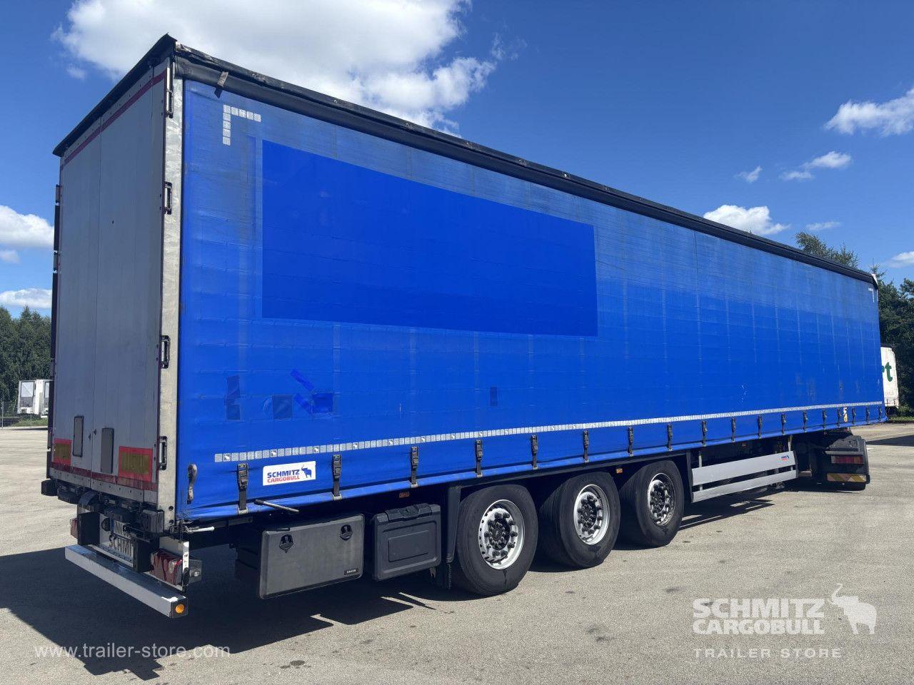 Schmitz Cargobull Curtainsider Standard