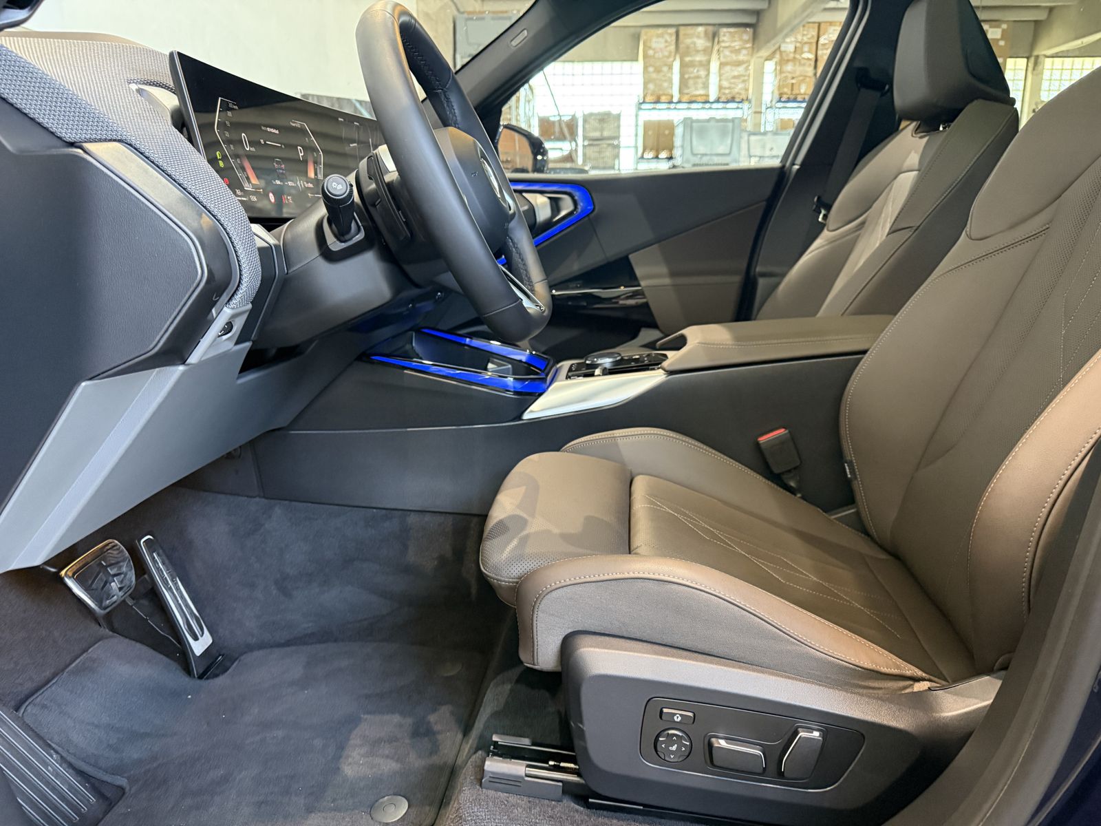 Fahrzeugeinzelansicht 11 Fahrzeugabbildung BMW X3 40d xDrive |Sitzbelüft. |Glasdach |M Sportpak
