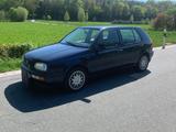 Volkswagen Golf 1.8  Syncro - Volkswagen Golf: Limousine, Syncro