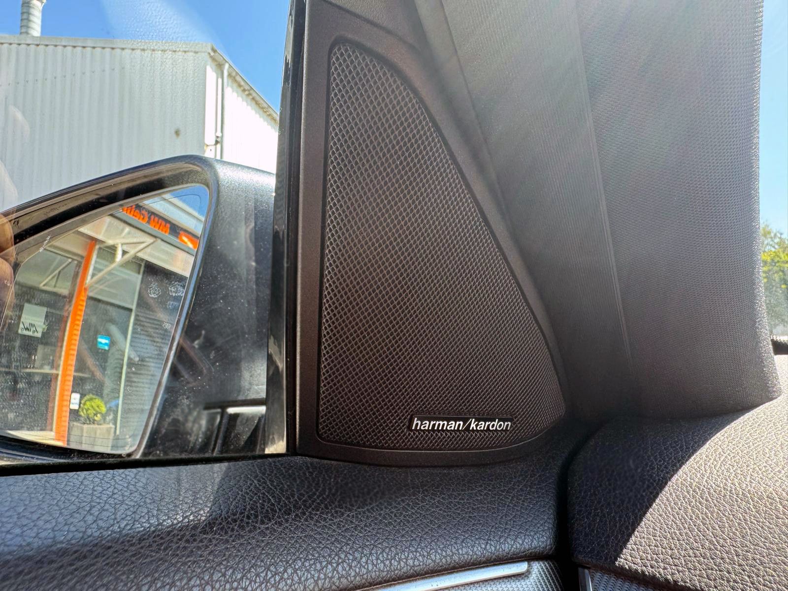 Fahrzeugabbildung Mercedes-Benz E 350 Avantgarde Bluetec MwSt. AHK 360° H&K  ACC