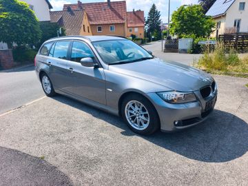 BMW 320 - 4