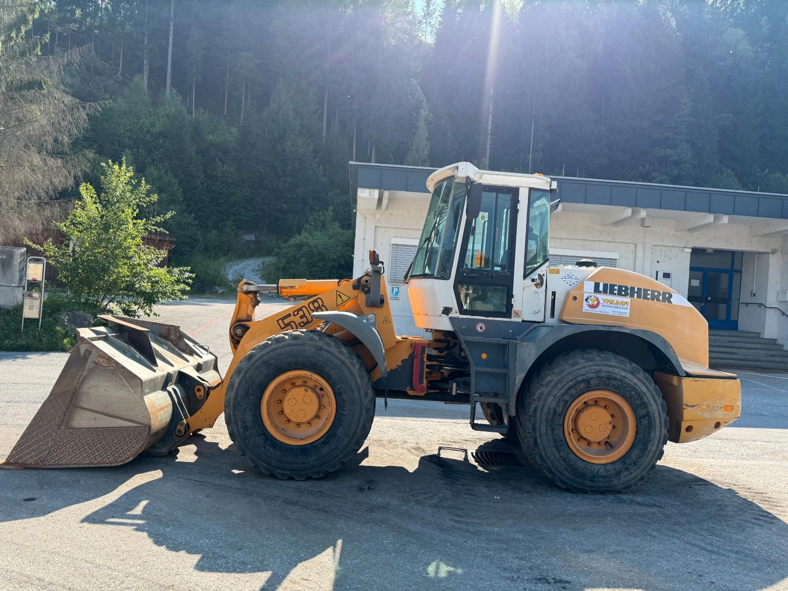 Liebherr L538